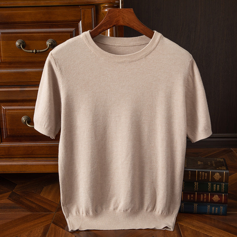 Round neck, short sleeves, slim fit, solid color, stylish knit sweater