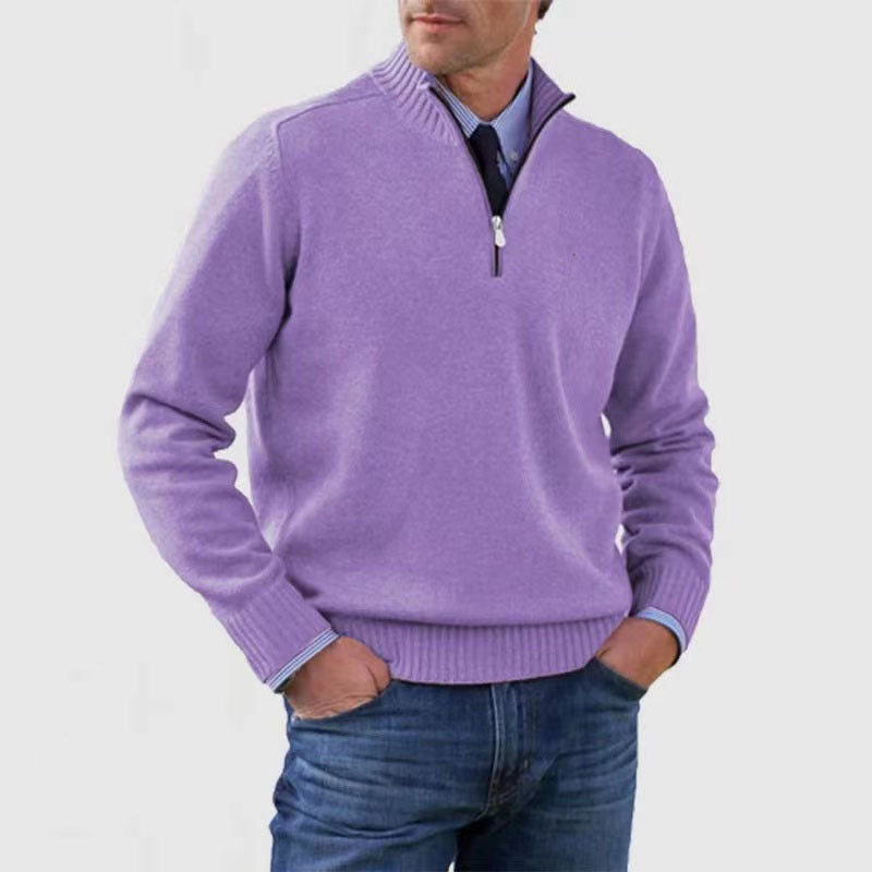 Knitted sweater with zipper